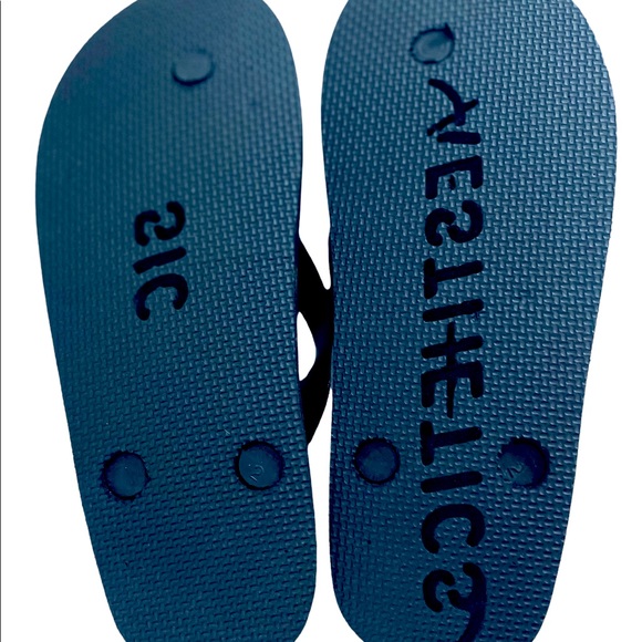 SIC AESTHETICS Flip Flops 100% Rubber Waterproof Surf&Pool 1 Pair Black/Blue - Picture 5 of 8